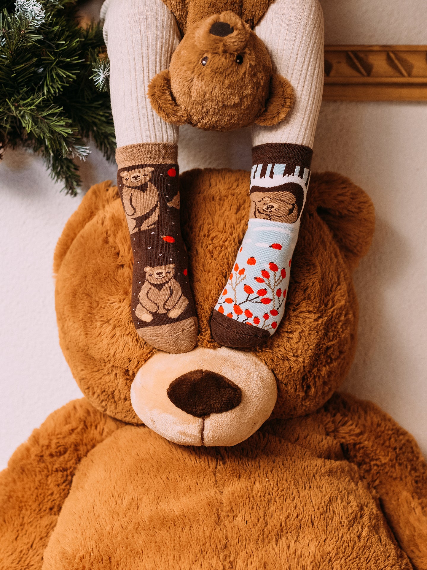 Kids' Warm Socks Bear in Winter