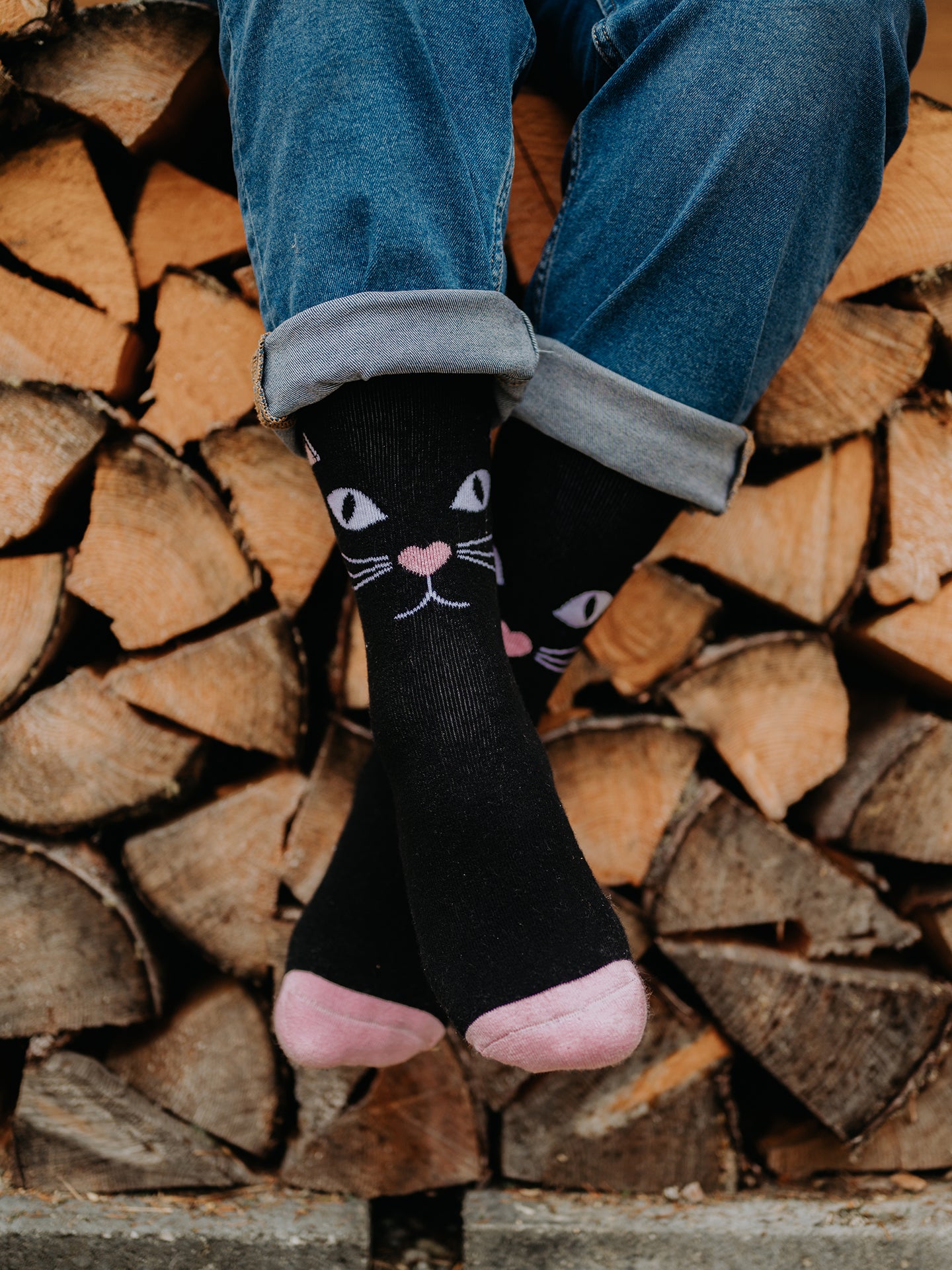 Warm Socks Cat's Gaze