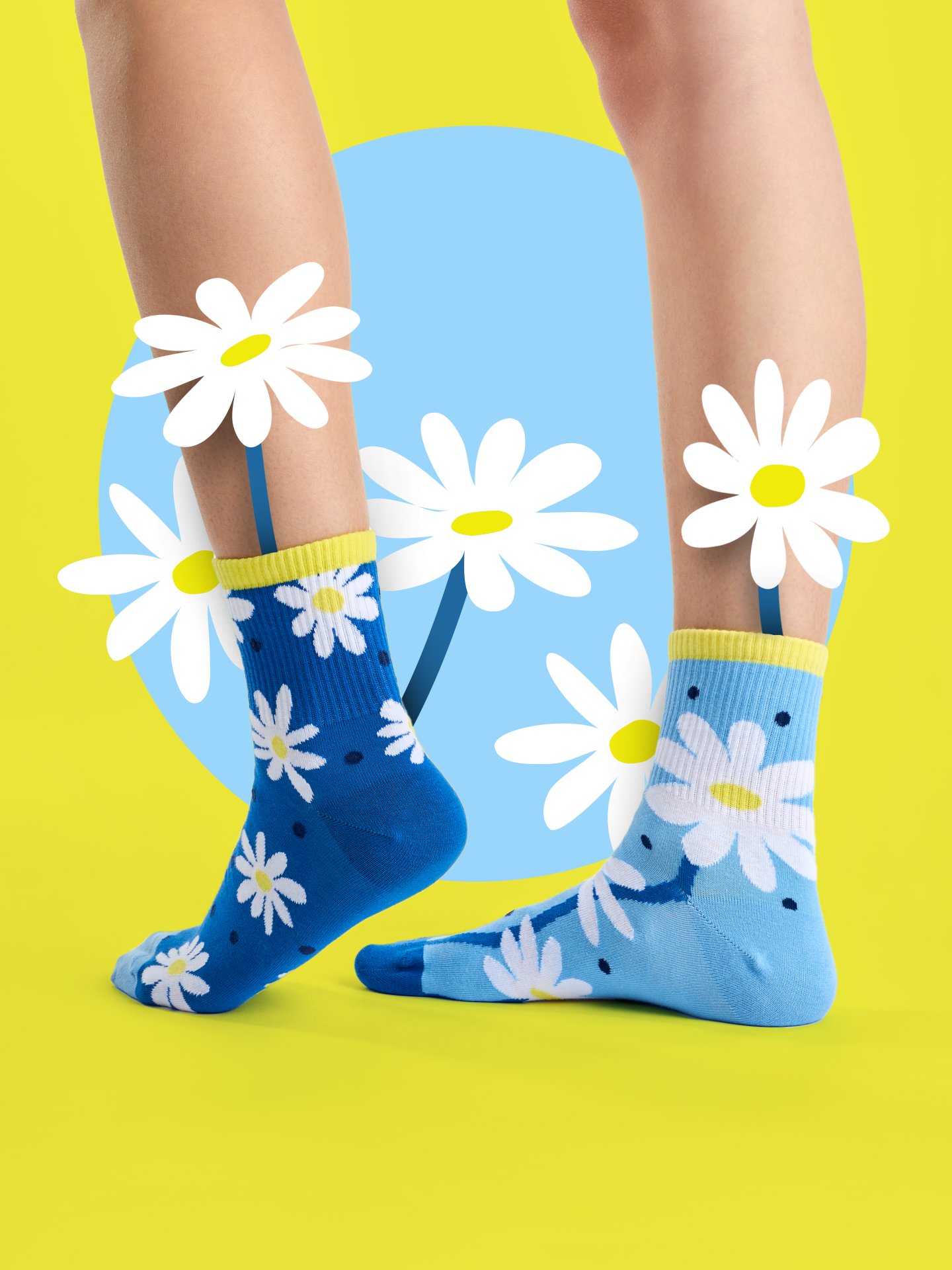 Crew Socks Daisies & Dots