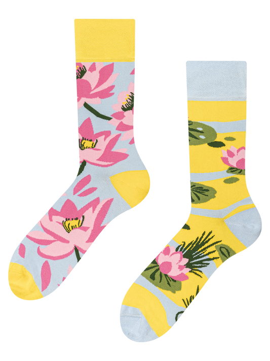 Regular Socks Water Lily