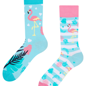 Regular Socks Love Flamingos