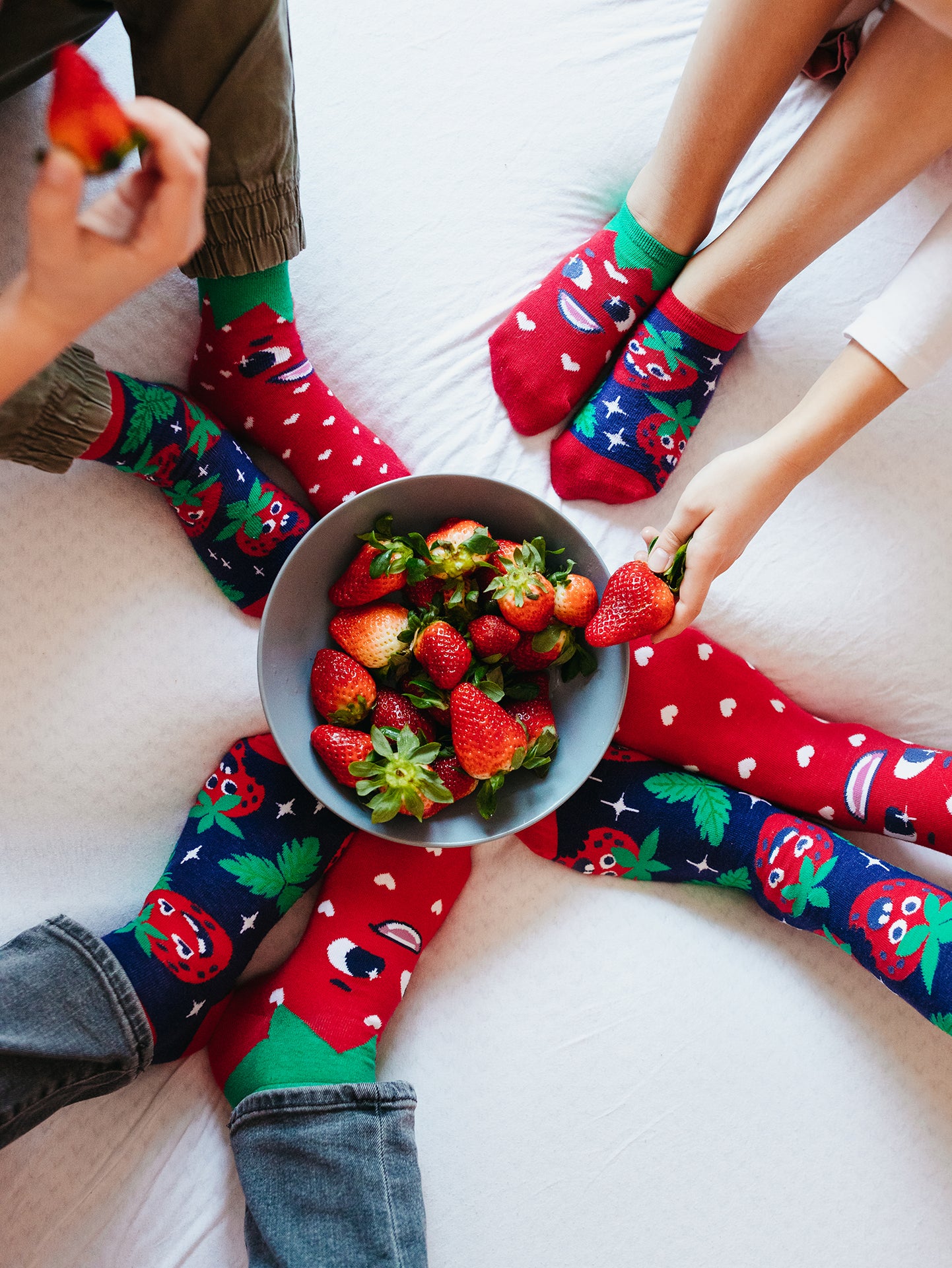 Kids' Ankle Socks Happy Strawberries