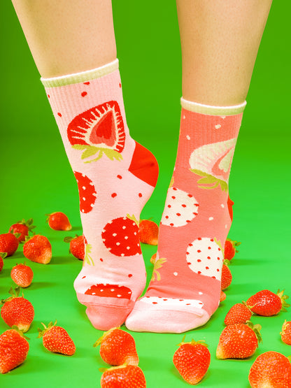 Crew Socks Sweet Strawberries